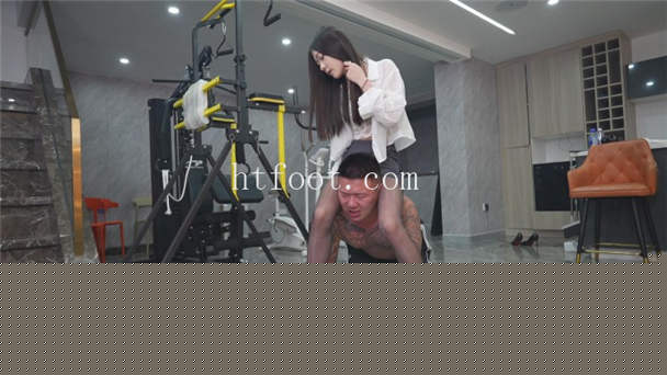 125423hmdkeq2d4xauygg2.jpg