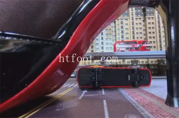 124755g13t9tcttgtgc3ty.jpg