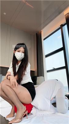 x1fd42c3huz.jpg