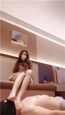 ovxym123d0y.jpg