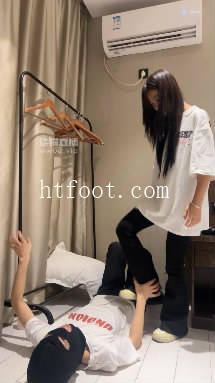 040214ewscru4lwxdc28hj.jpg