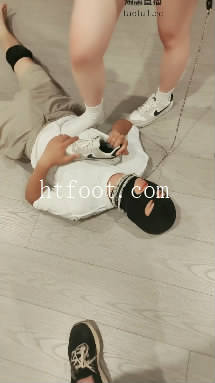 040845kqh9q3gtl8k8gww0.jpg