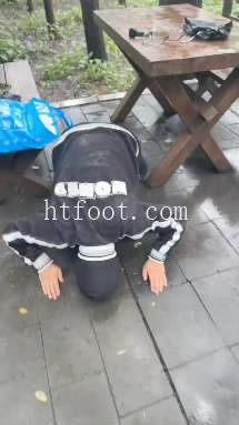 001539p8raw374qaaq84am.jpg