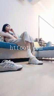 012242xhhf4jxrr1r38fax.jpg