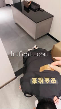 040012u176dfd2hz2tzmqc.jpg
