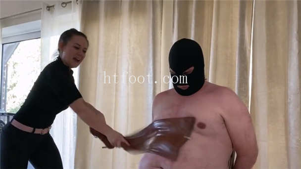 125757nybomvvn11lmo1we.jpg