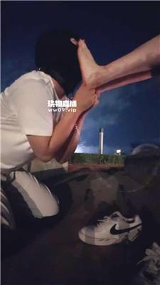 jn0jnnyfmsd.jpg
