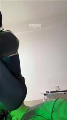 chy3baprcv3.jpg