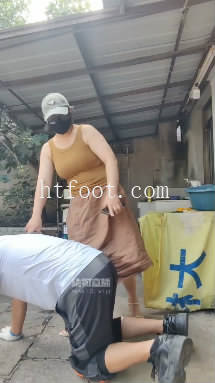050209camq6fz6akarppr9.jpg
