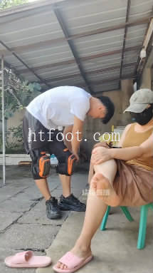 050209qyy3tkzr3b26yrff.jpg
