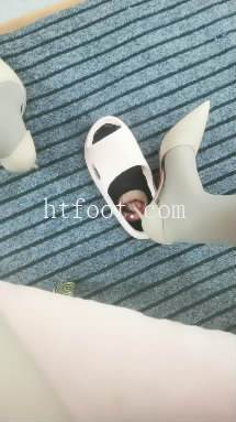 084032avwsj4nindvr7vo1.jpg