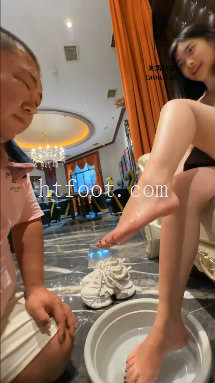 083733egd9tud9w3549duu.jpg