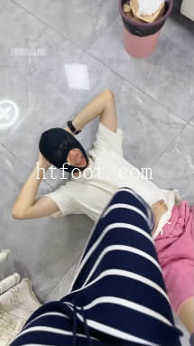 060228kkzkk0qtqkpatk98.jpg