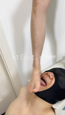 085847r0mw24eh0eehlcha.jpg