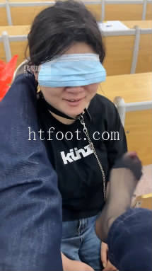 042302qo0j11sddhhdj311.jpg