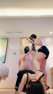 064056lq8jme7egeqzggv7.jpg