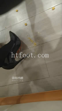044919qmh168tmwzm5118m.jpg
