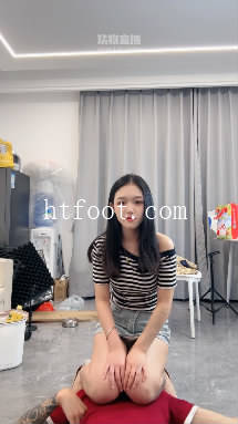 033750ut7z9av57b4twnow.jpg