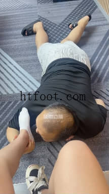 041928f5e44494ee4nt5e5.jpg