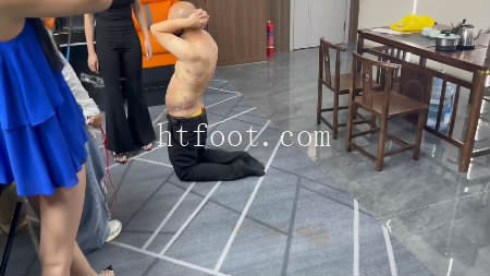 053632pu9988ssyx8gv8xm.jpg