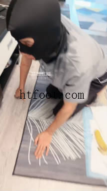 115334oo2n2xfix3r21esf.jpg