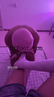 115602n0rygld3e01fl34g.jpg