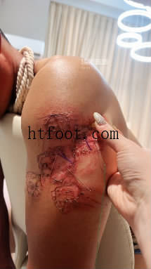 121310vz9q6q332yaws797.jpg
