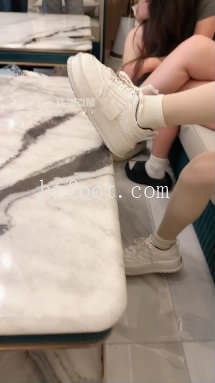 130233sofbpfphqoa45kkr.jpg