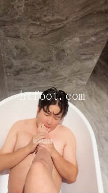 145454ae07btd55dlde0dt.jpg