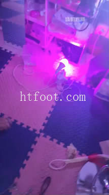 132743lz4n6tztnjq8tgss.jpg