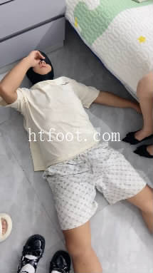141302wetyoge4m1e1xre6.jpg