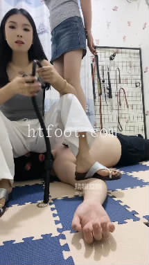 154421huvm8vu246opl476.jpg