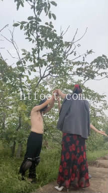 143934qbbhe0hhcmhzbr0v.jpg