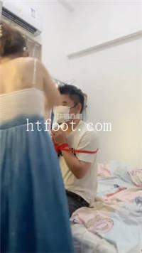 060238qjy0cto3z3q061at.jpg