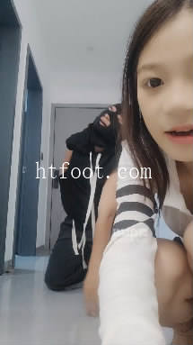 040337eu0l9l44o904fg0b.jpg