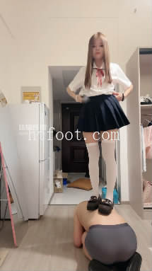 034047ou00irdri44qqo2i.jpg