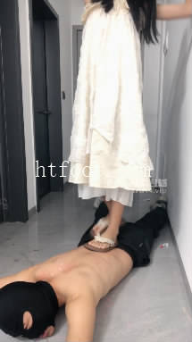 031026zdde2l9oq3bd7d0e.jpg