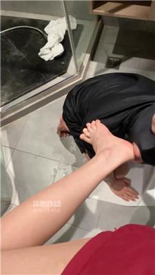 lkue2zqwelf.jpg