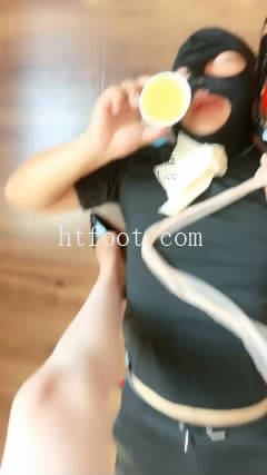 051008h2bly2ehilyodjsv.jpg