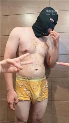 0qwfozsi015.jpg