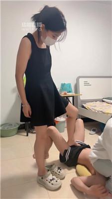 tqc14i1guk4.jpg