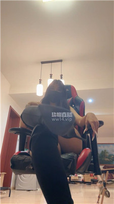 arbpwqzs1l1.jpg