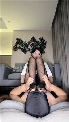 hx21omb2kzh.jpg