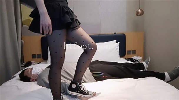 064411azzfyqh6vanffvgy.jpg