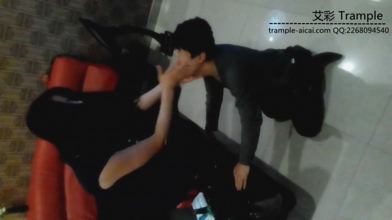 20x0l0fdknf.jpg