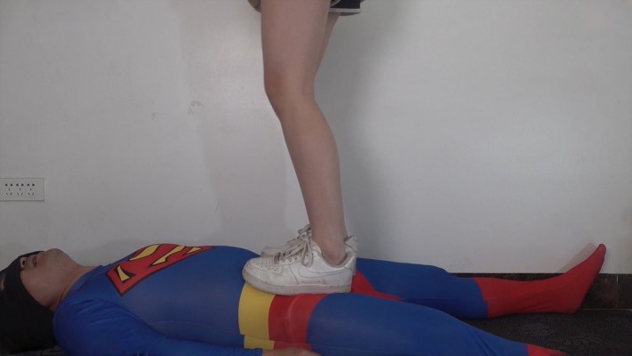 ywqgxnp1i12.jpg