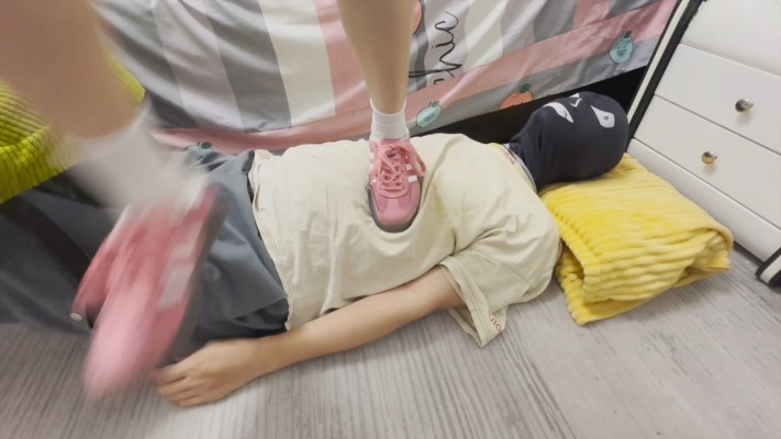 y0pssivperb.jpg
