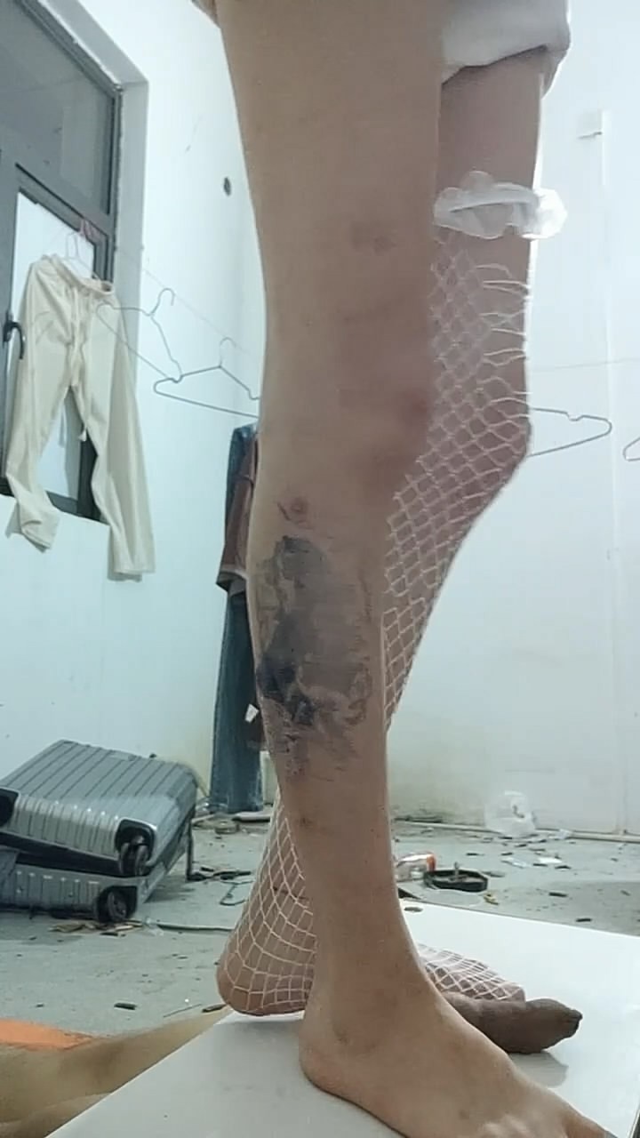 lyruqxxkcss.jpg lyruqxxkcss.jpg