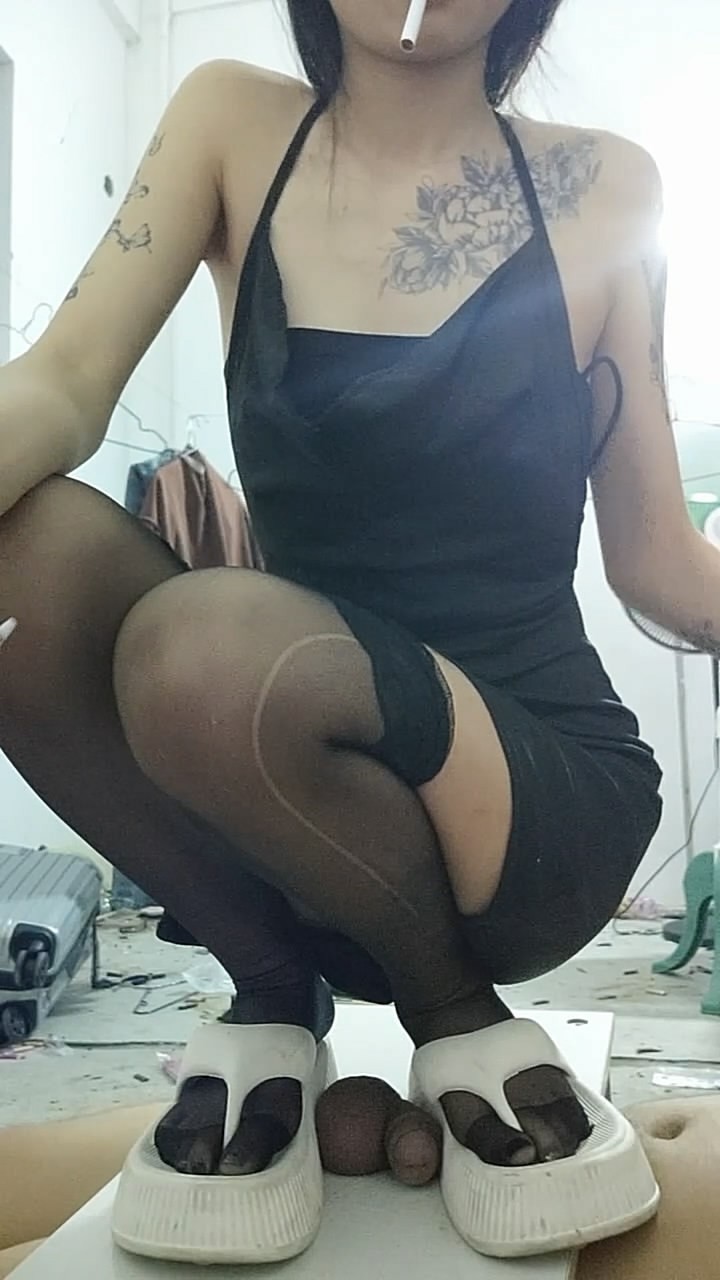 4lqgduxx2jt.jpg 4lqgduxx2jt.jpg