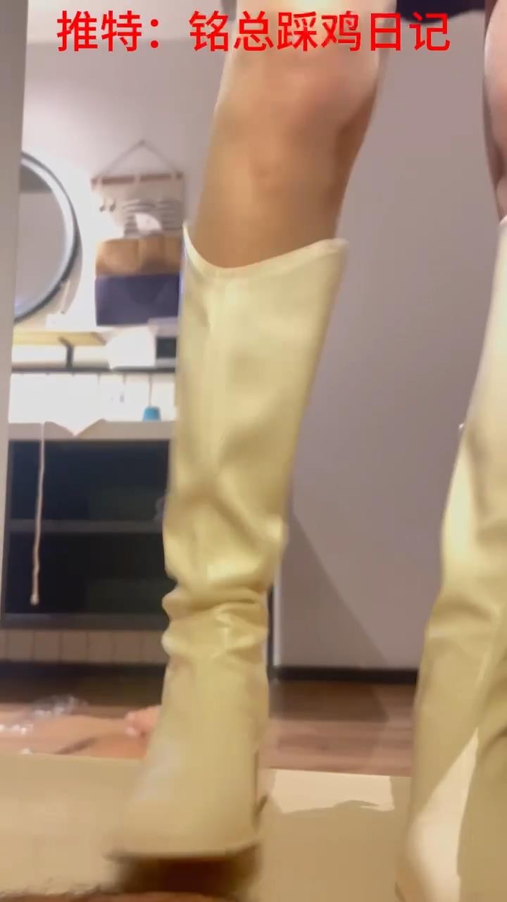 4z0endb0eaf.jpg 4z0endb0eaf.jpg